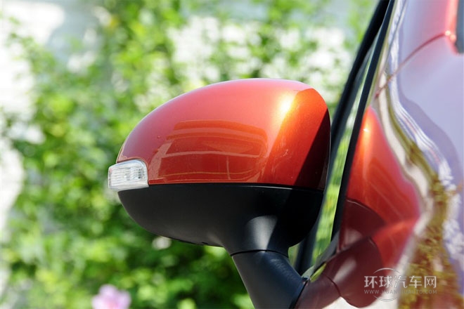 2012款 改款 1.2L 手動運動版時尚型