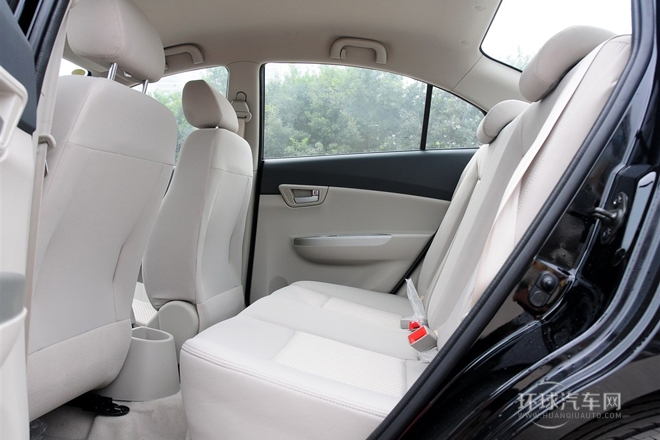 2012款 1.5L 手動夢幻型