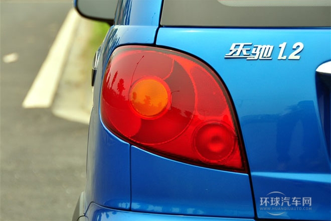 2012款 改款 1.2L 手動運動版優越型