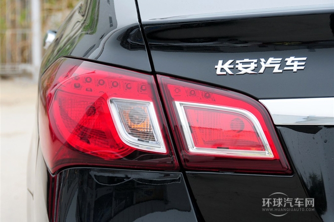 2012款 1.5L 手動夢幻型