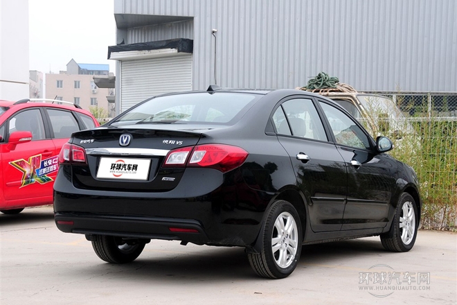 2012款 1.5L 手動(dòng)夢(mèng)幻型