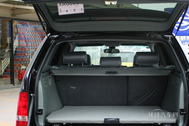 2011款 2.0L 自動兩驅超豪華型