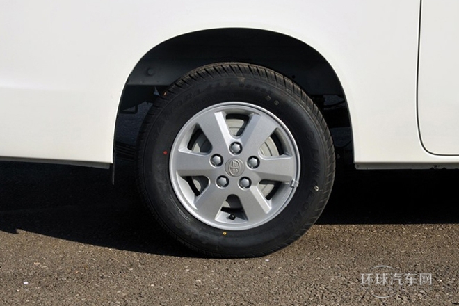 2014款 1.5L加長商務(wù)豪華型