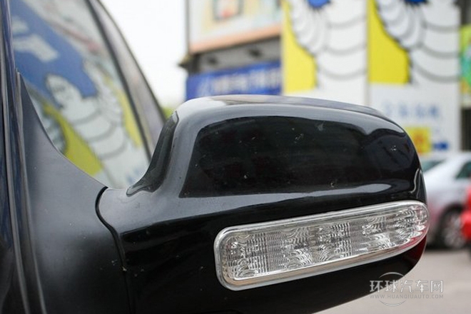 2011款 2.0L 自動(dòng)兩驅(qū)超豪華型