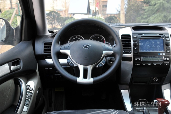 2011款 2.4L 自動兩驅(qū)超豪華型