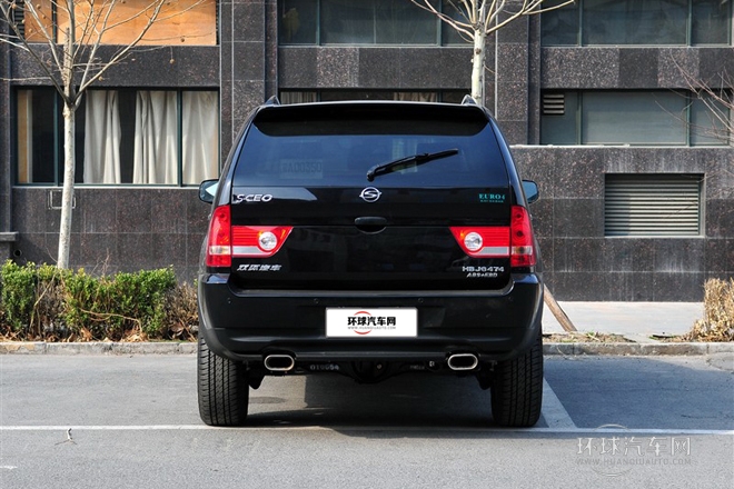 2011款 2.4L 自動兩驅超豪華型