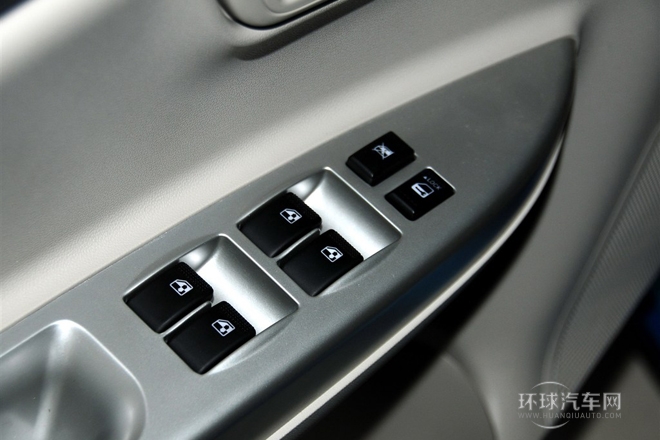 2012款 1.5L 手動運動型 國V