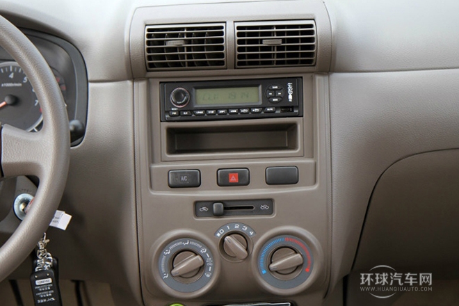 2011款 超值版 1.3L 手動7座