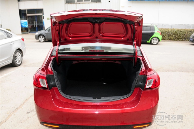 2012款 1.5L 自動夢幻型