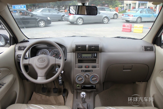 2011款 超值版 1.3L 手動7座