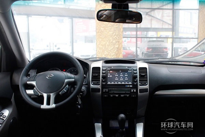 2011款 2.4L 手動四驅超豪華型