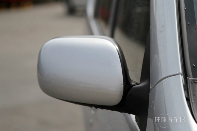 2011款 超值版 1.3L 手動7座