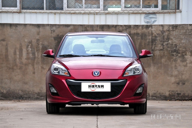2012款 1.5L 自動(dòng)夢幻型