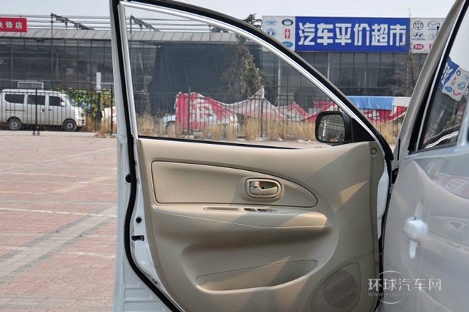 2011款 超值版 1.5L 手動5座