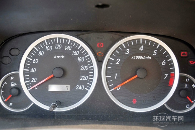 2011款 超值版 1.5L 手動5座