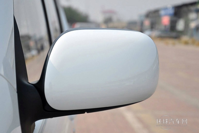 2011款 超值版 1.5L 手動5座