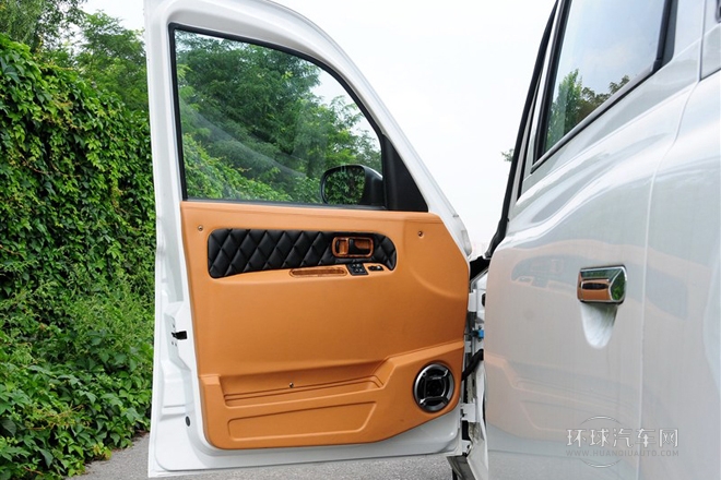 2012款 2.4L 定制商務型