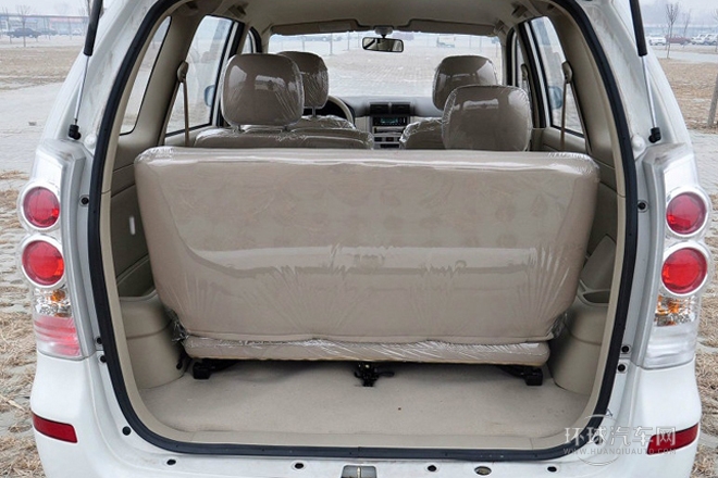 2011款 超值版 1.5L 手動7座