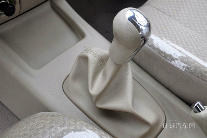 2011款 超值版 1.5L 手動7座