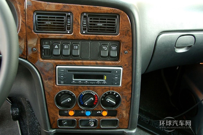 2009款 2.5T 自動標配