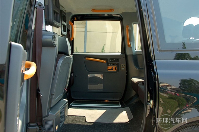 2009款 2.5T 自動標配