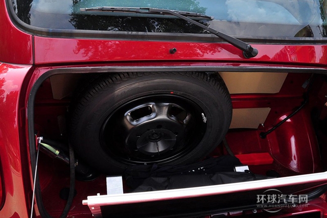 2009款 2.5T 手動(dòng)標(biāo)配