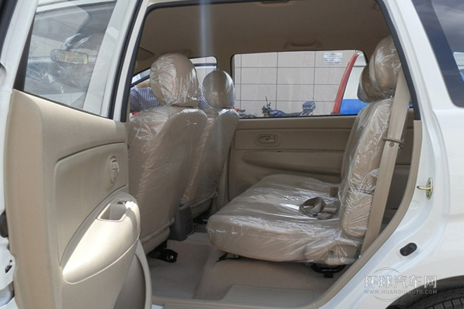 2014款 1.3L 手動5座超值版