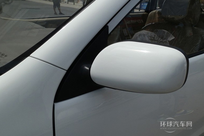 2014款 1.3L 手動5座超值版