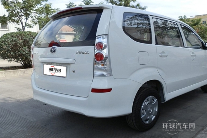 2014款 1.3L 手動5座超值版