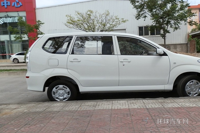 2014款 1.3L 手動(dòng)5座超值版