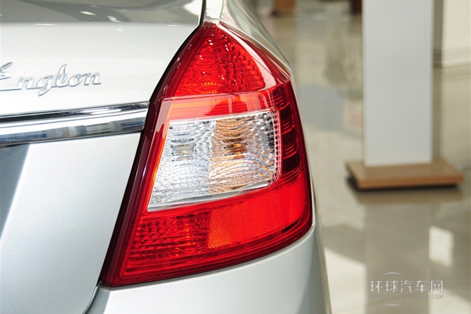 2012款 1.5L 進(jìn)取型