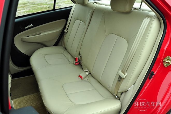 2012款 1.5L 尊貴型