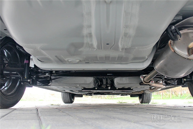 2013款 1.5L 手動豪華型