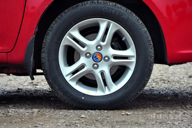 2012款 1.5L 尊貴型