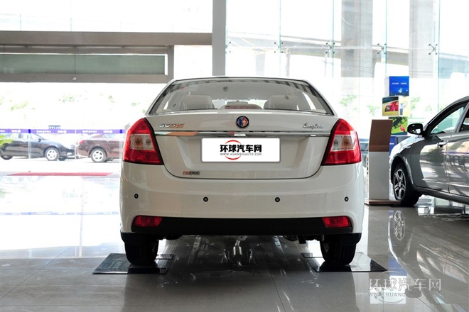 2012款 1.5L 精英型