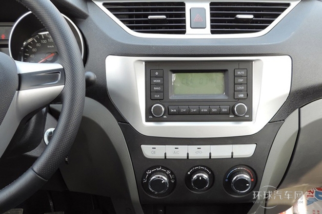 2013款 1.5L 手動5座時尚舒適型