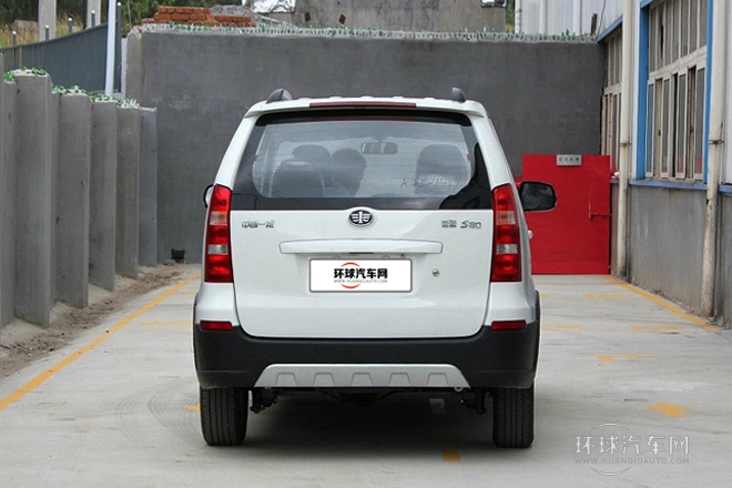 2013款 1.5L 自動5座時尚版