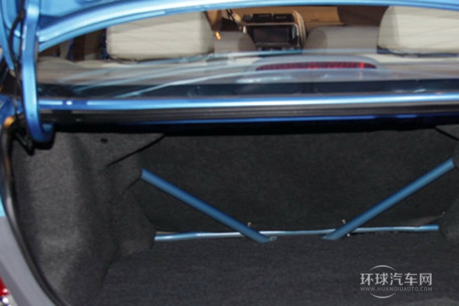 2013款 1.5L 手動(dòng)豪華型