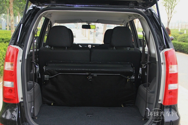 2013款 1.5L 手動7座都市時尚版