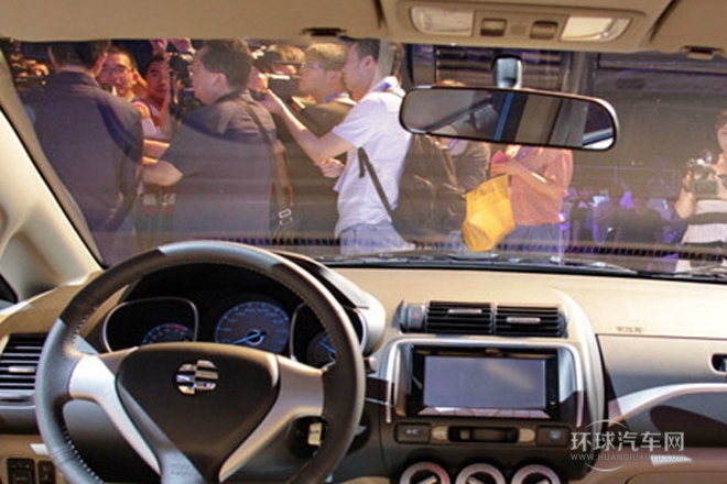 2013款 1.5L 手動豪華型