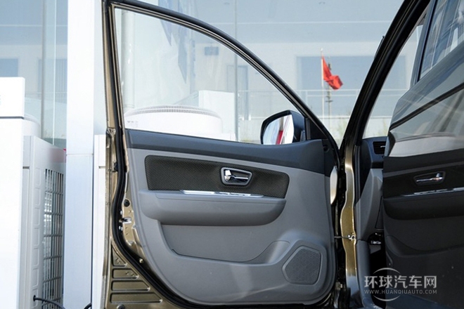 2013款 1.5L 手動5座都市時尚版