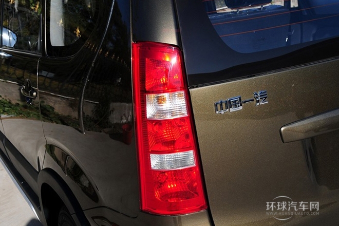 2013款 1.5L 手動5座都市時尚版