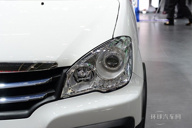 2014款 1.5L 自動7座至尊導(dǎo)航版