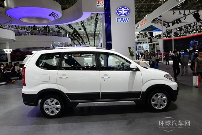 2014款 1.5L 自動7座至尊導航版