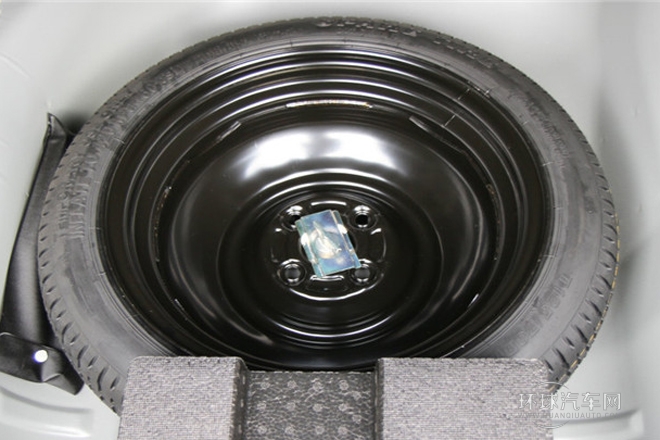 2013款 1.5L 自動豪華型