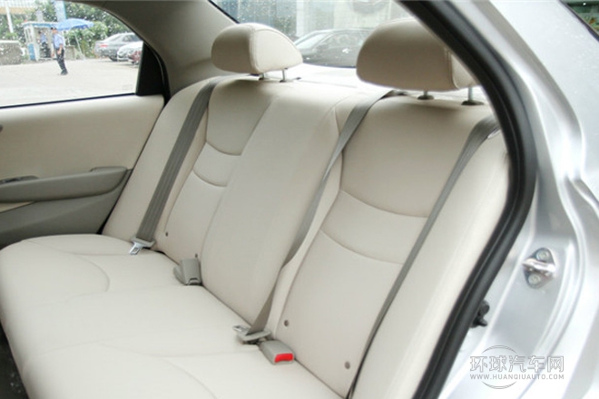 2013款 1.5L 自動豪華型
