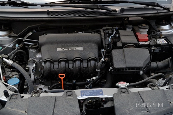 2013款 1.5L 手動(dòng)運(yùn)動(dòng)型