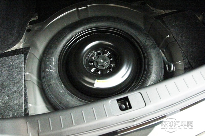 2013款 2.5L 豪華版