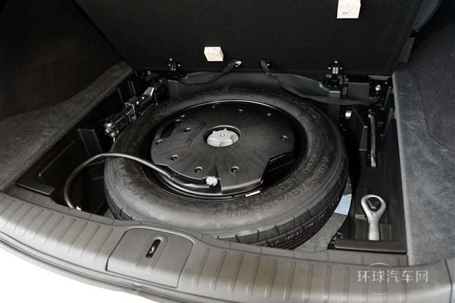 2013款 2.5L 四驅優雅版