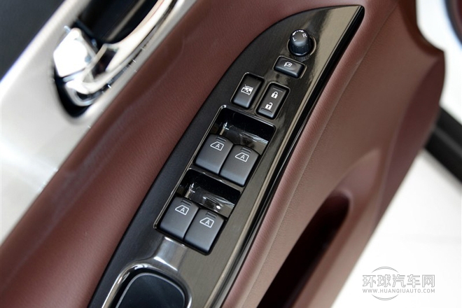 2013款 2.5L 四驅優雅版